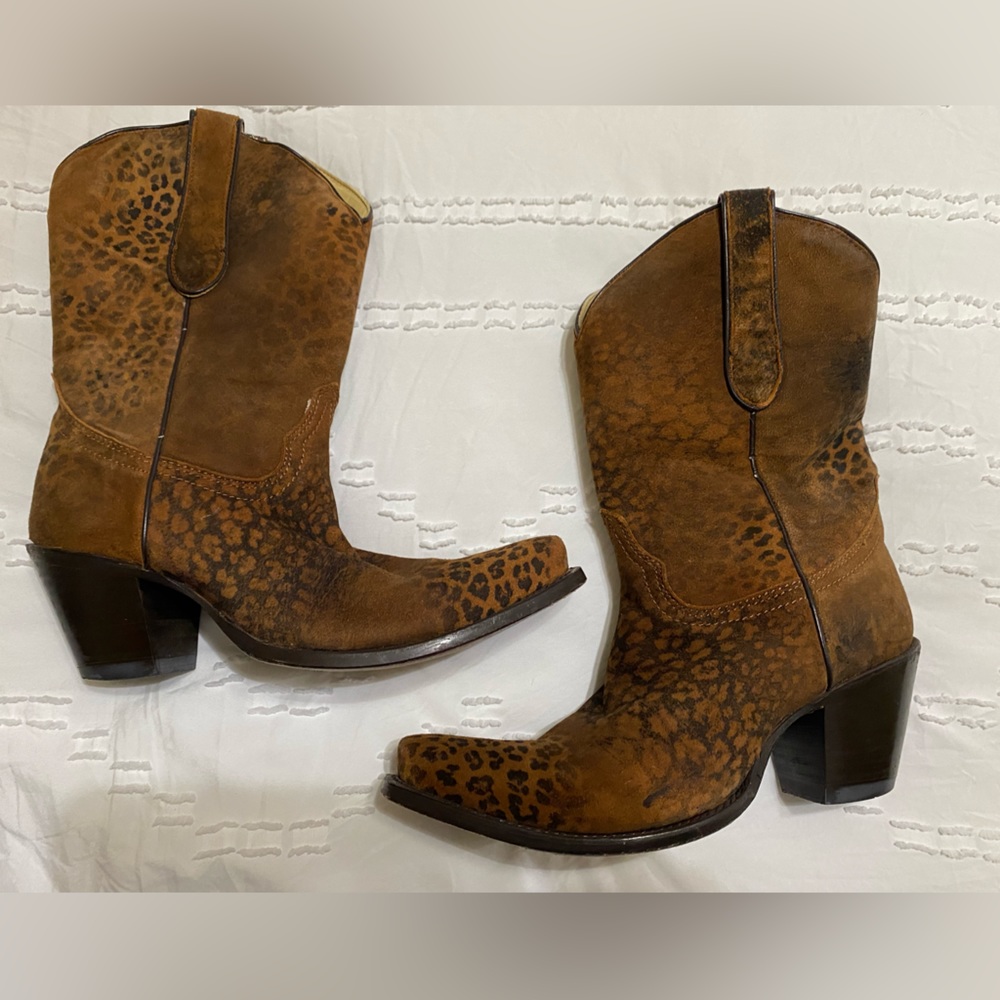 Corral leopard cowboy, western boots 8